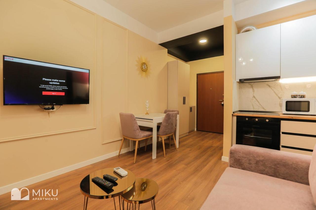 Miku Apartment - Perfect 1Bedroom At Komuna E Parisit Tirana Eksteriør billede